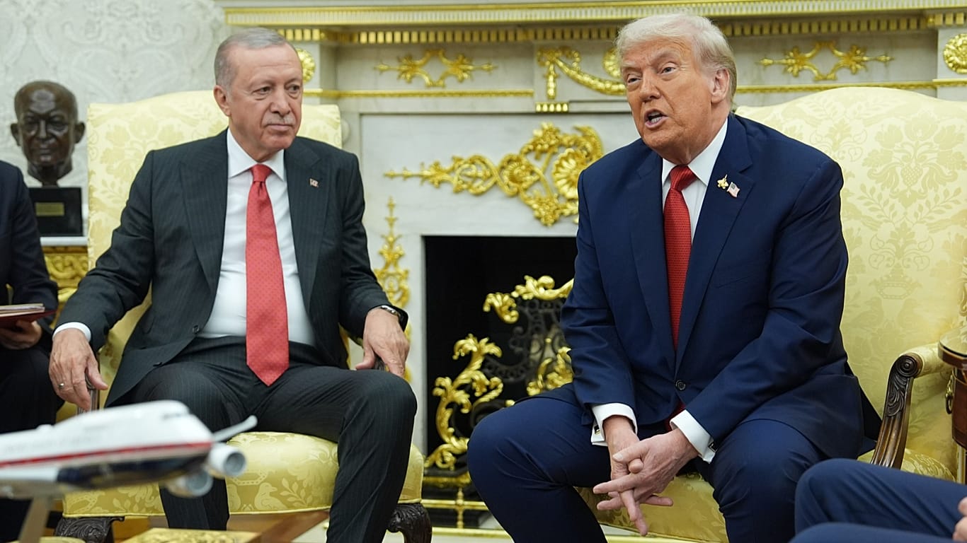 Trump: Erdoğan'ı aradım, Rahip Brunson'ı serbest bıraktı