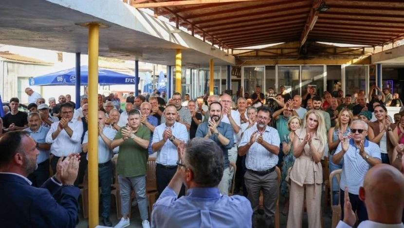 Erhürman Bostancı’da halkla buluştu: Hiç kimse bu halkın dünyayla buluşmasına engel olamayacak!