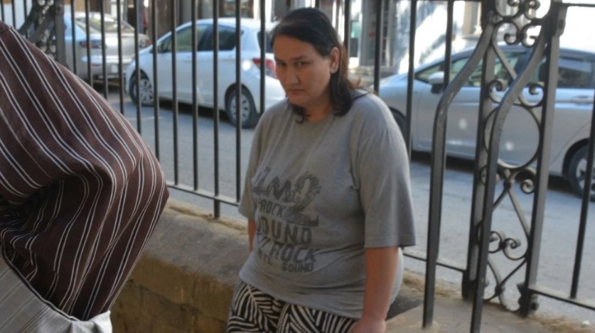 Hırsızlıkla itham edilen temizlikçi 7 gün daha tutuklu kalacak