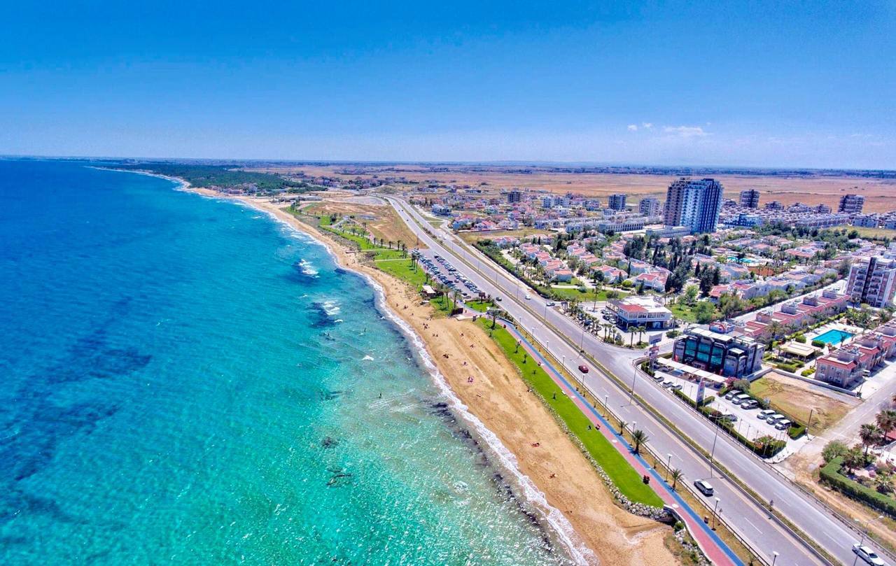 Yunan kimliğinde doğum yeri “İskele” olarak yazıldı, konu Rum medyasında manşetlerde