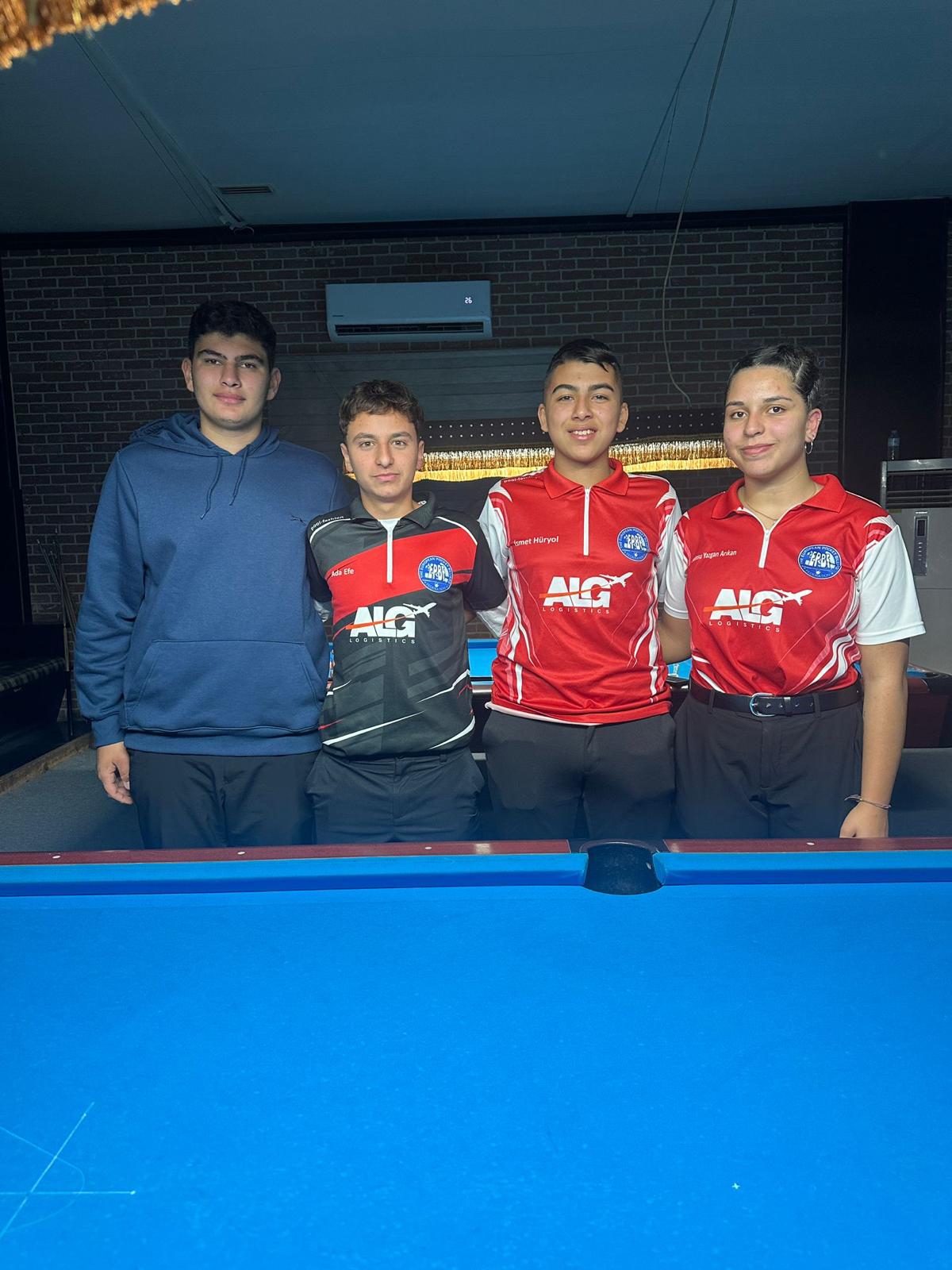 Gençler Şampiyonu İsmet Hüryol