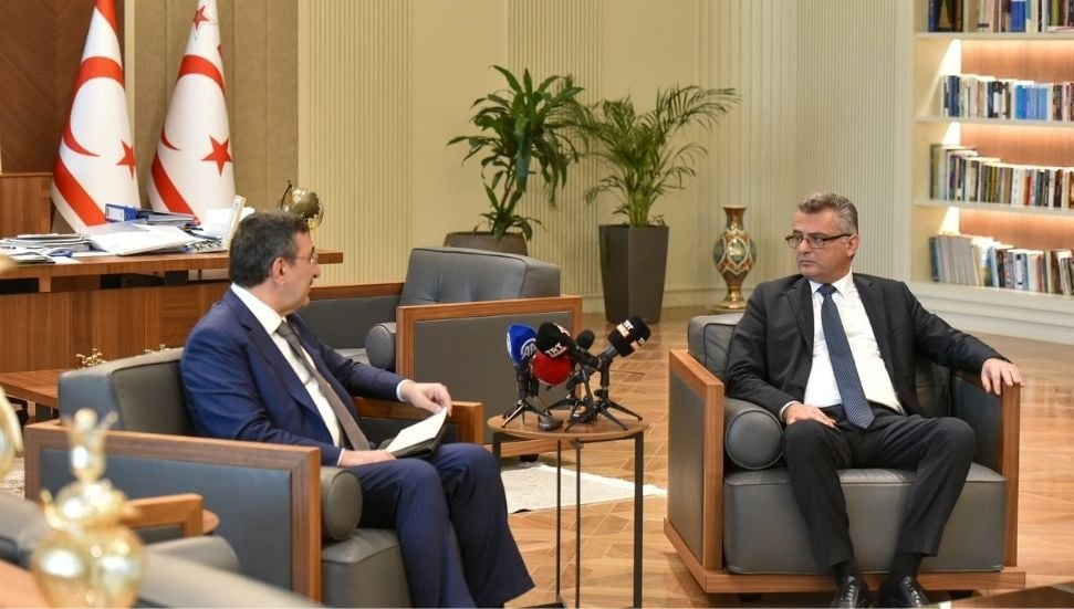 Tufan Erhürman, Cevdet Yılmaz'ı kabul etti: Masada olmak, haklardan ve siyasi eşitlikten vazgeçmek değildir