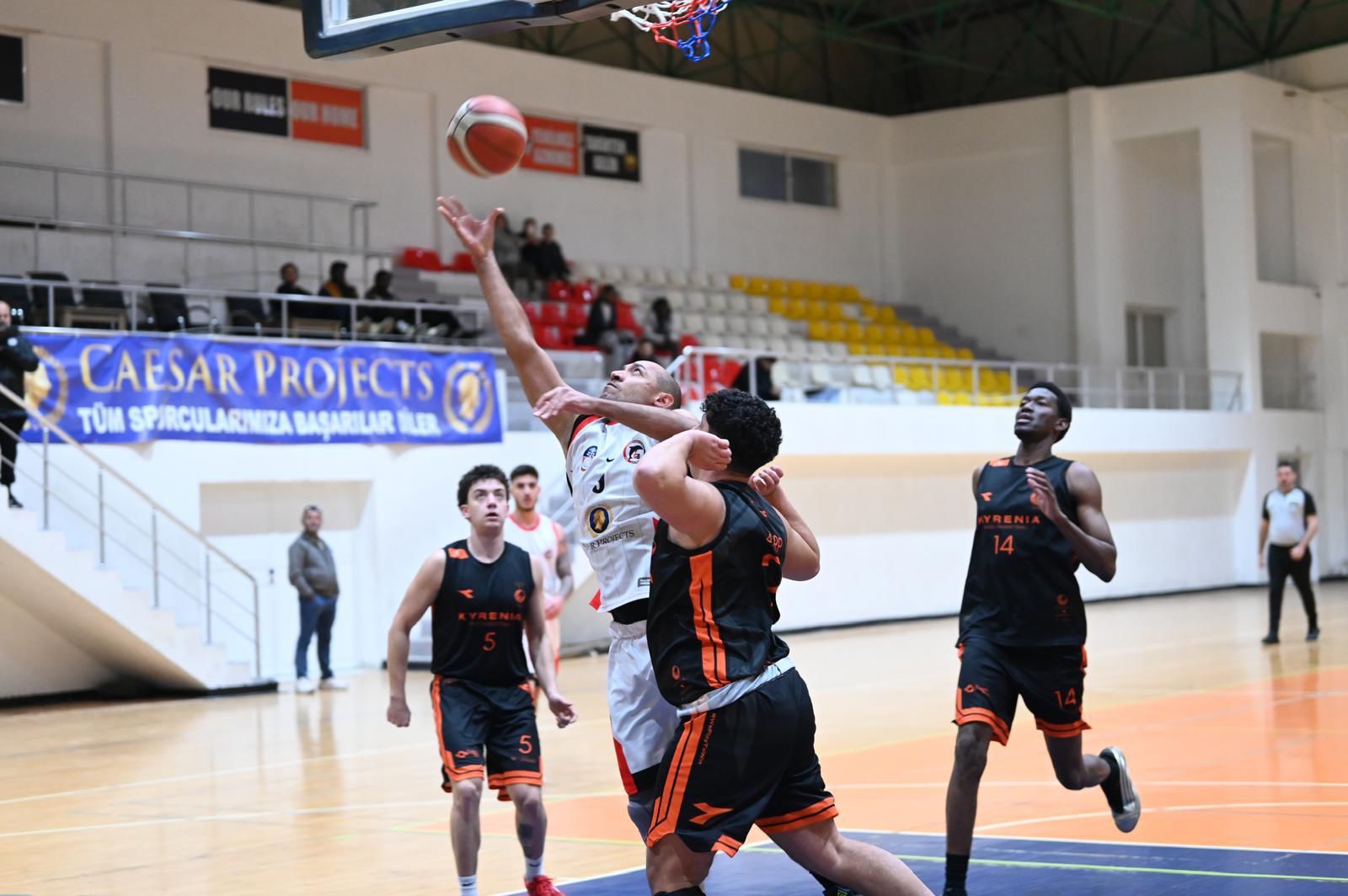 Potada Çetinkaya TSK ile Caesar Larnaka Gençler Birliği maçı BRT''2de