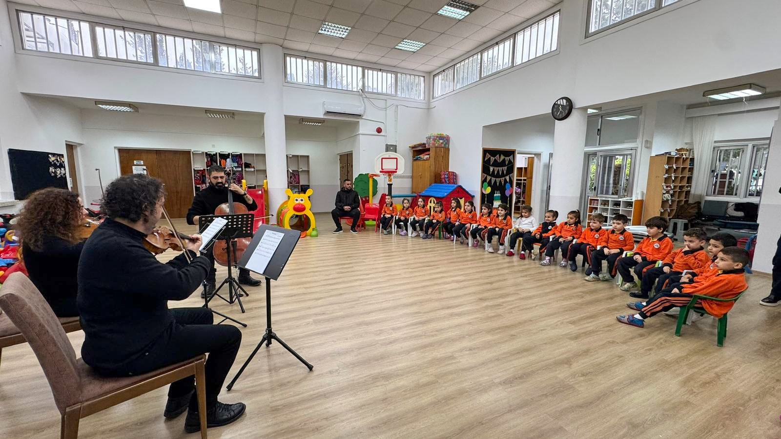 “Lefkoşa Belediye Orkestrası ile Orkestrayı Tanıyalım” Etkinlikleri başladı