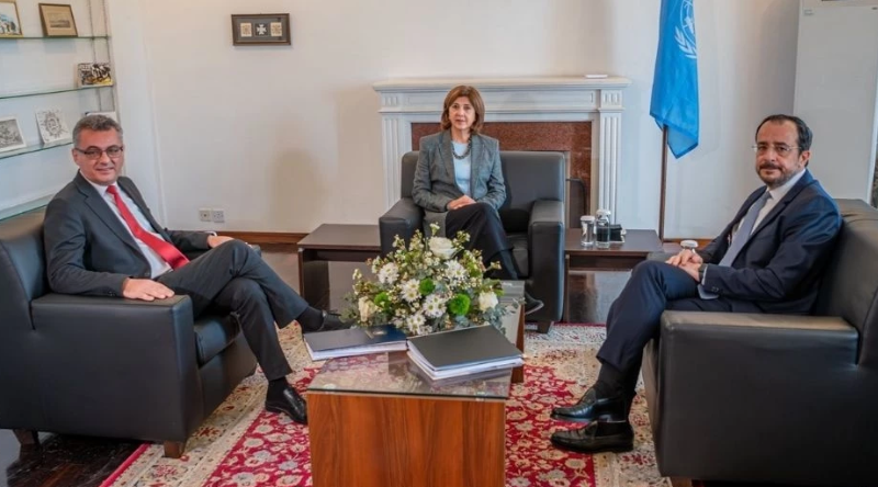 Erhürman ve Hristodulidis, Holguin ev sahipliğinde ara bölgede bir araya geldi