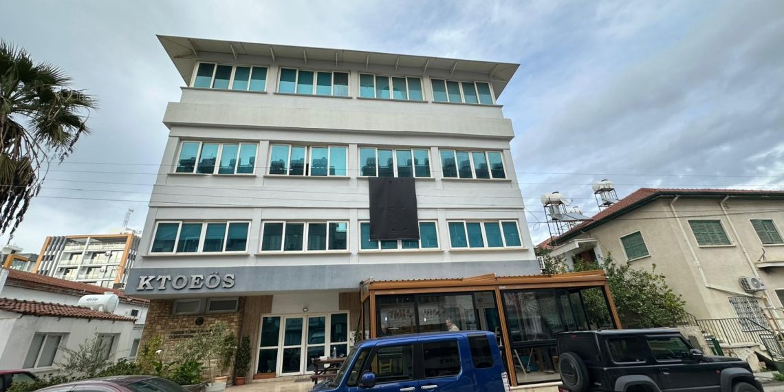 KTOEÖS de siyah bayrağı astı...