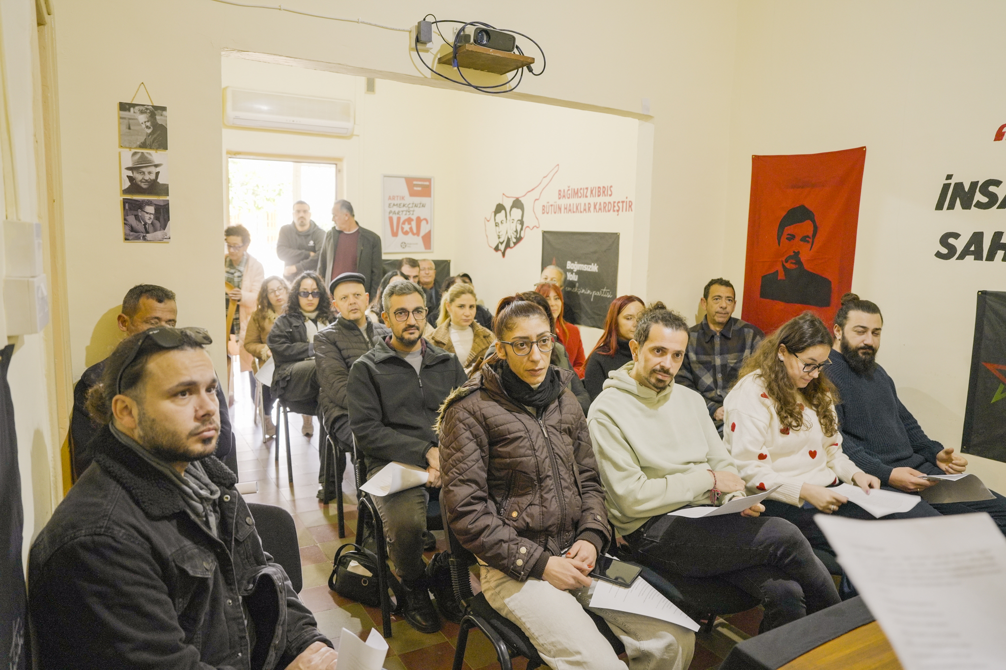 Emekçinin Partisi Bağımsızlık Yolu Bölge Kurullarını Gerçekleştirdi