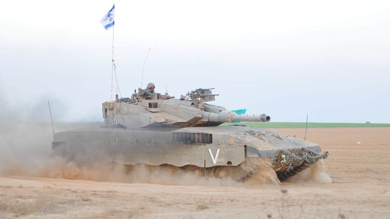 İsrail askerleri kara harekatı için Lübnan sınırını geçti!