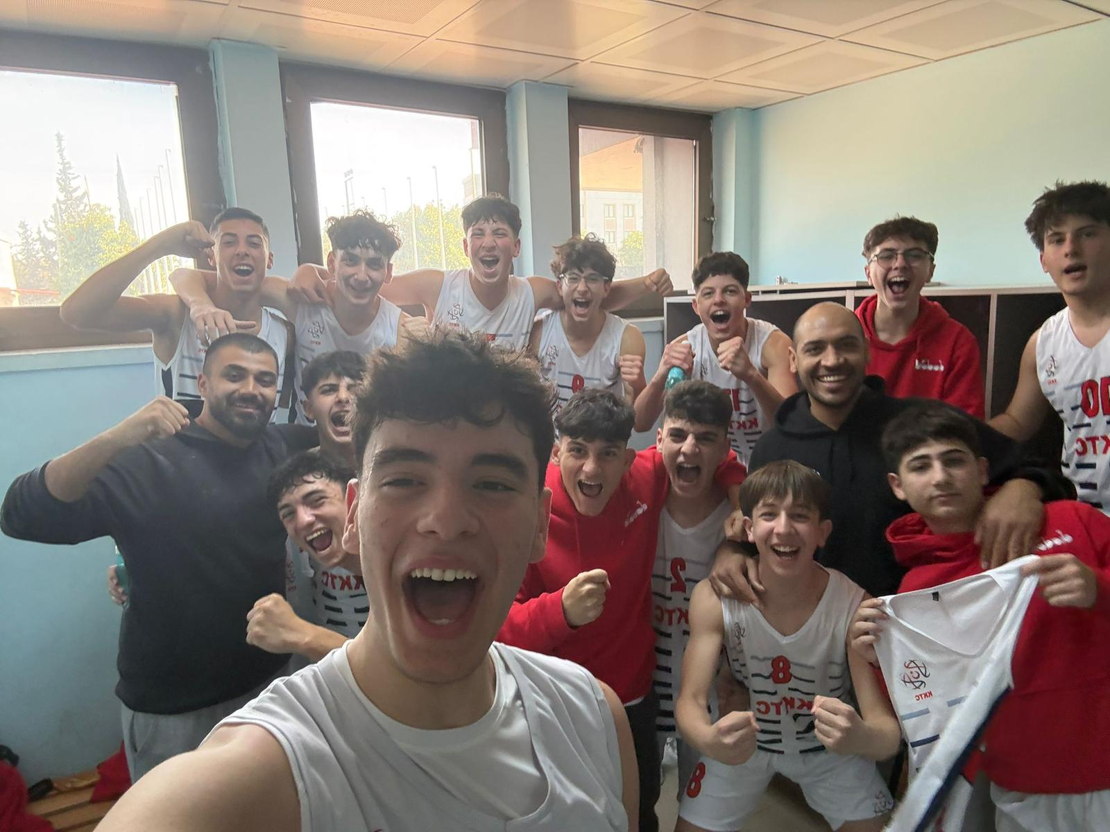 U16 Basketbol Karmamız Türkiye Şampiyonası’na Galibiyetle Başladı