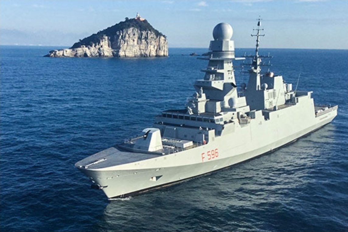 Federico fırkateyni Kıbrıs karasularına girdi