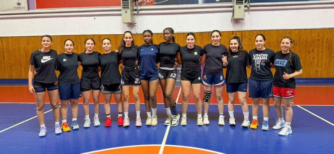 U18 Basketbol Karmamız Beşiktaş'ı devirdi 53-51