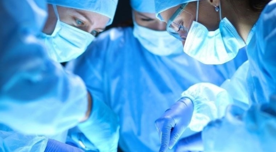 55 yaşındaki hastaya ikinci kez kalp nakli yapıldı