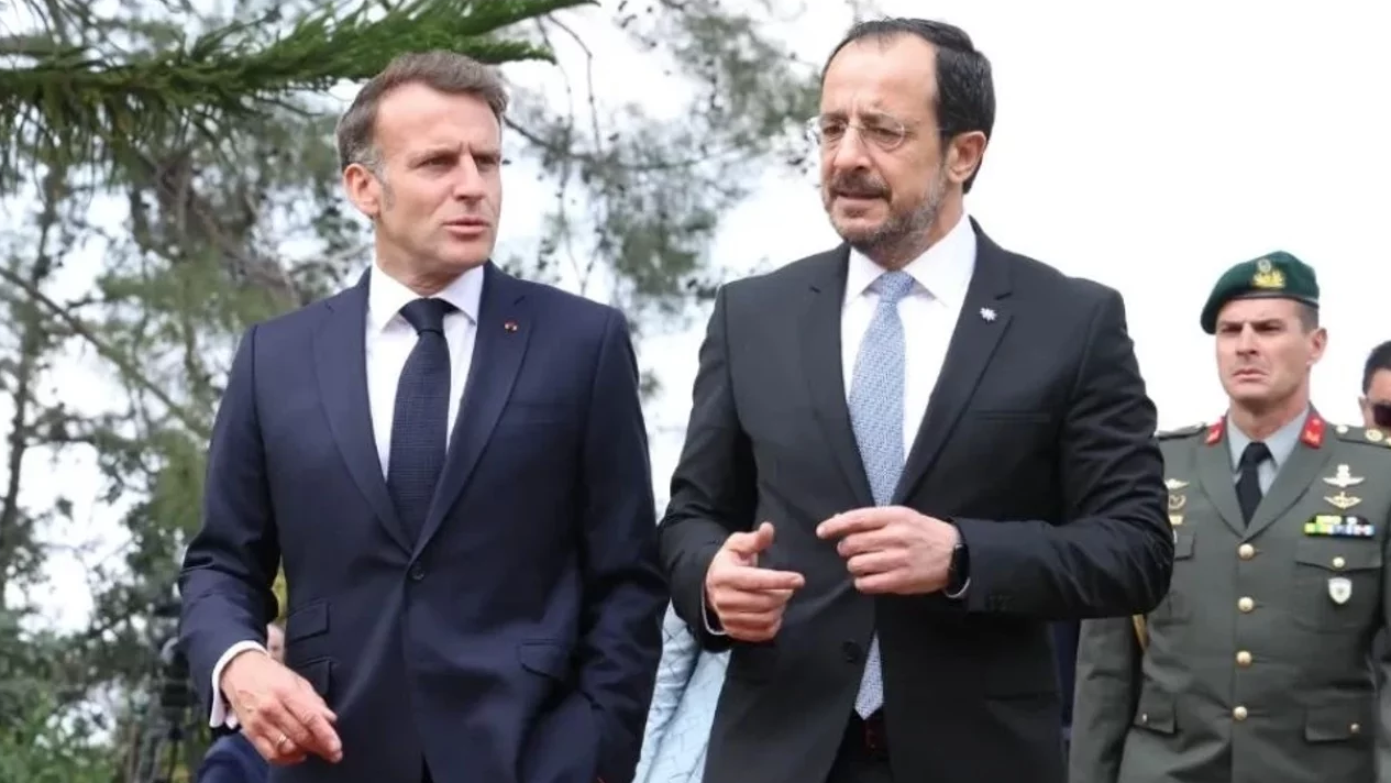 Macron Güney Kıbrıs’ta