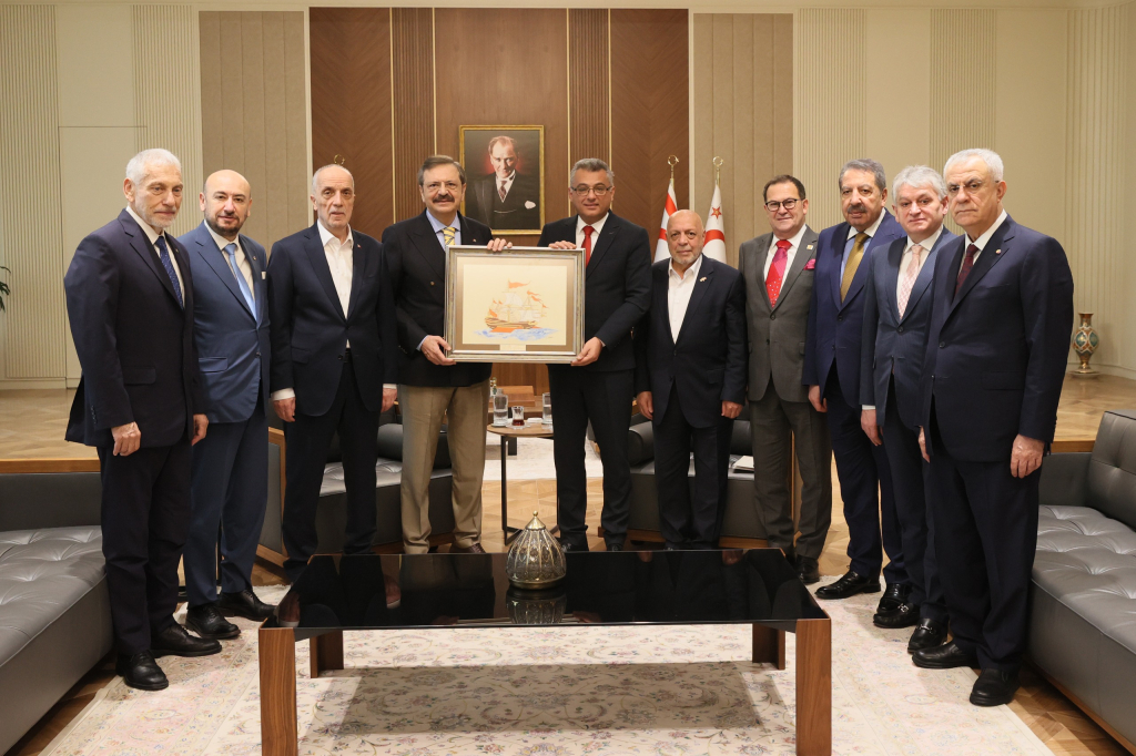 Erhürman, TOBB Başkanı Hisarcıklıoğlu’nu kabul etti