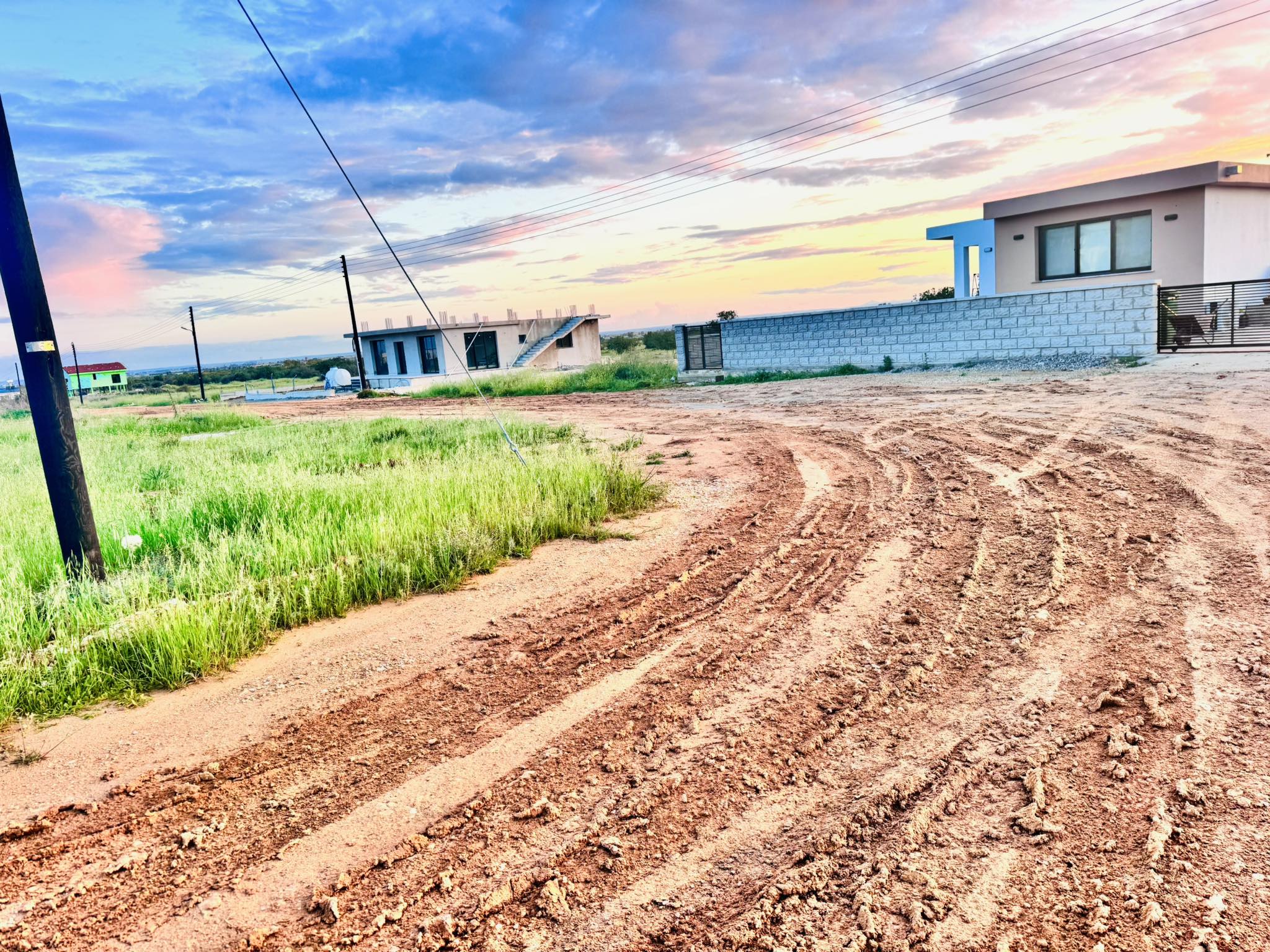 İskele Sınırüstü’nde 12 Yıllık Yol Çilesi Sürüyor