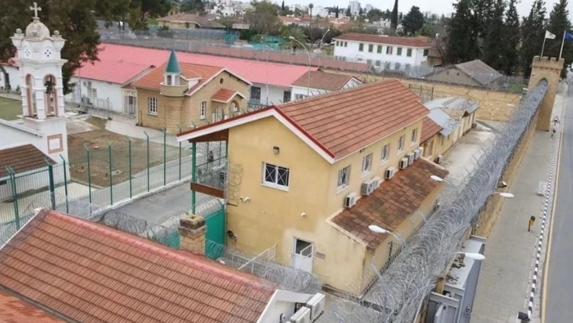 Rum Yönetimi Merkezi Cezaevi’nde gardiyanlar greve gidiyor