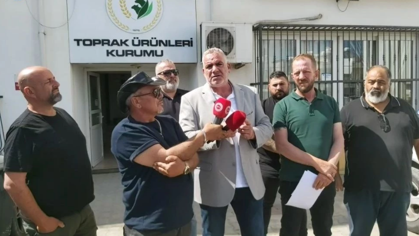 Hayvan Üreticileri TÜK önünde: Kredili arpayı Koop 7.25'ten borçlandı, TÜK 10.25'ten sattı