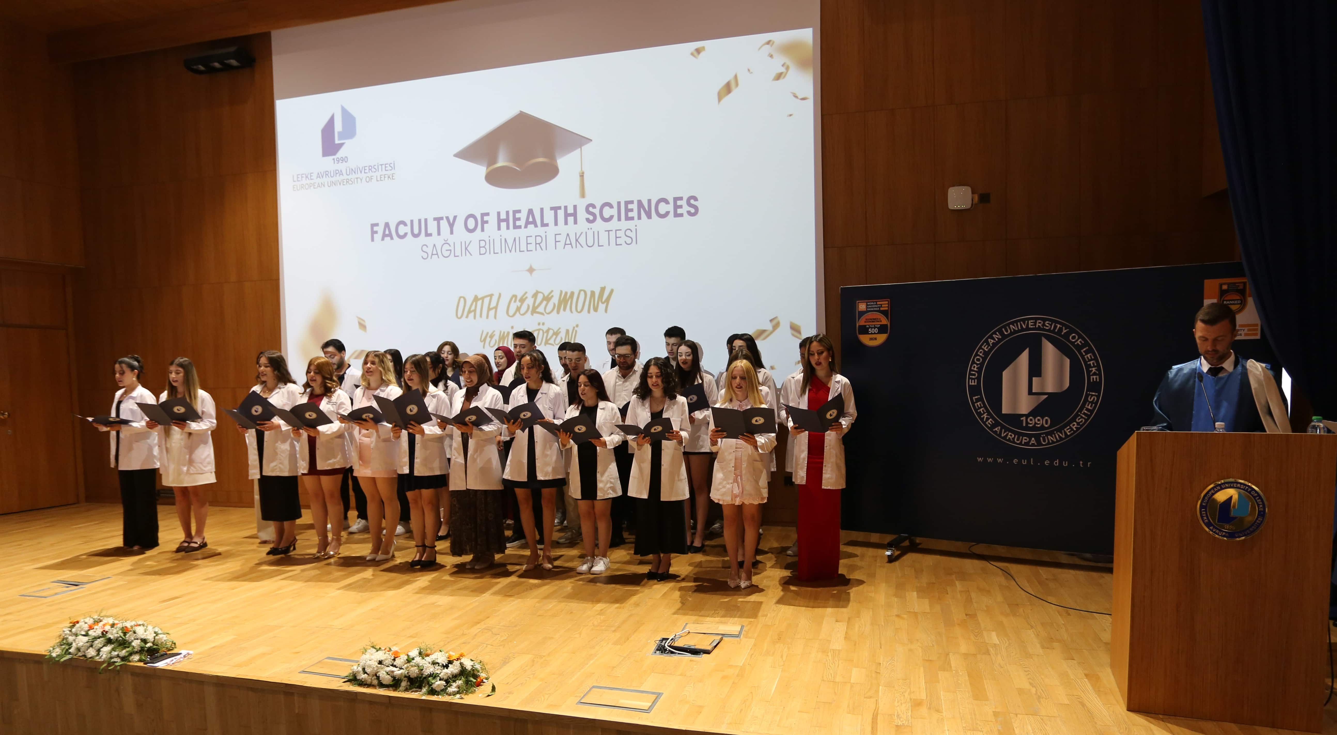 LAÜ Sağlık Bilimleri Fakültesi mezunları yemin etti