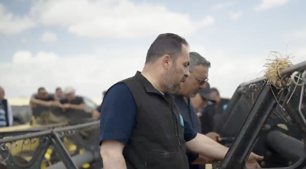 DÜK’te yılın ilk hasadını Tarım Bakanı Çavuş yaptı