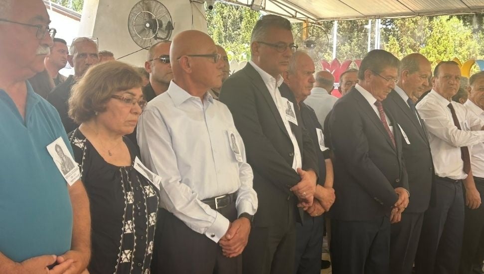 Sevgül Uludağ son yolculuğuna uğurlandı
