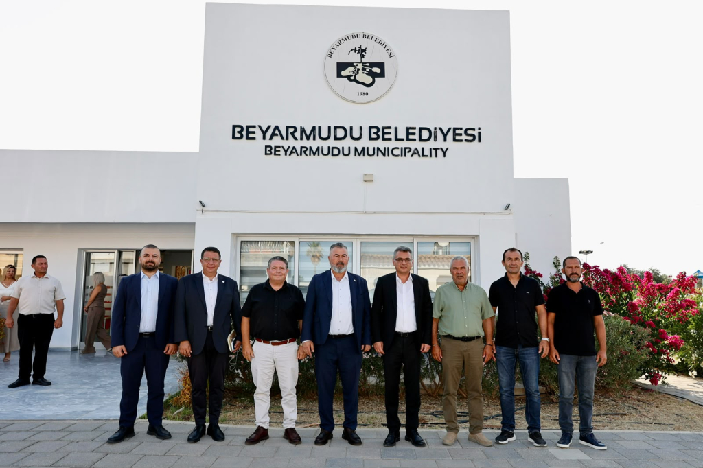 Erhürman, Beyarmudu Belediyesi ile Dörtyol, Korkuteli ve Güvercinlik’i ziyaret etti