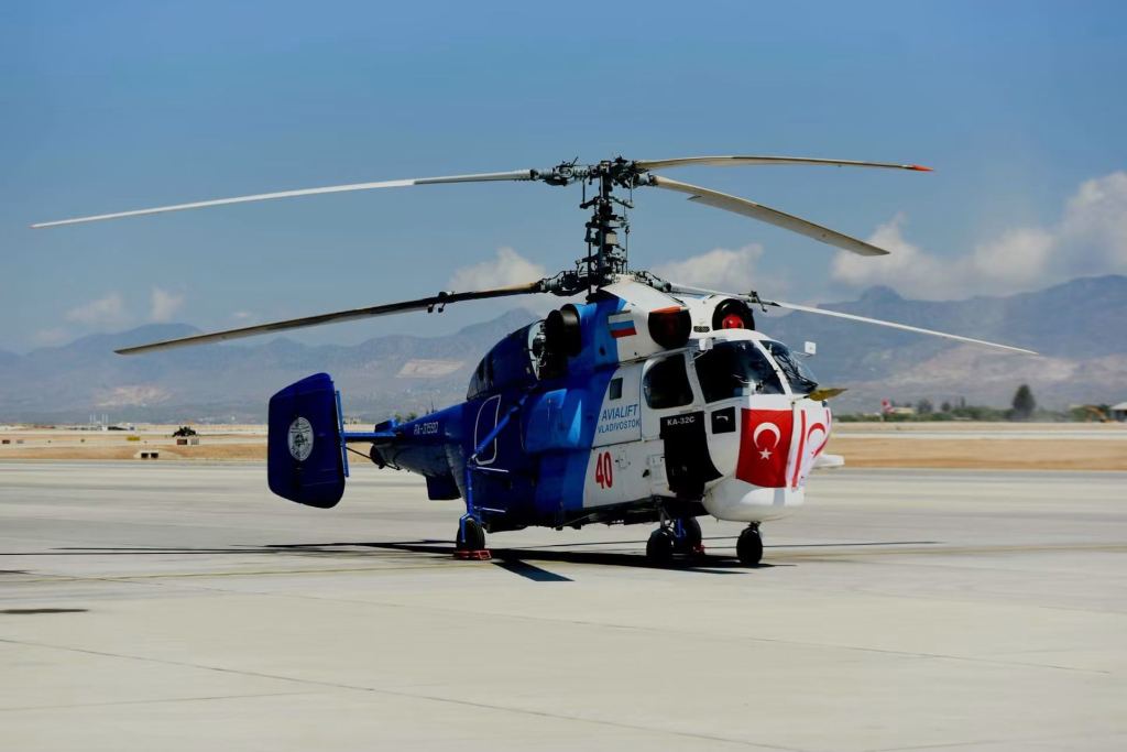 Yangın söndürme helikopteri teslim edildi