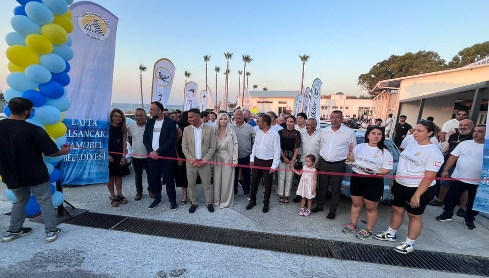Lapta'da Tekin Adalı Spor Kompleksi hizmete açıldı