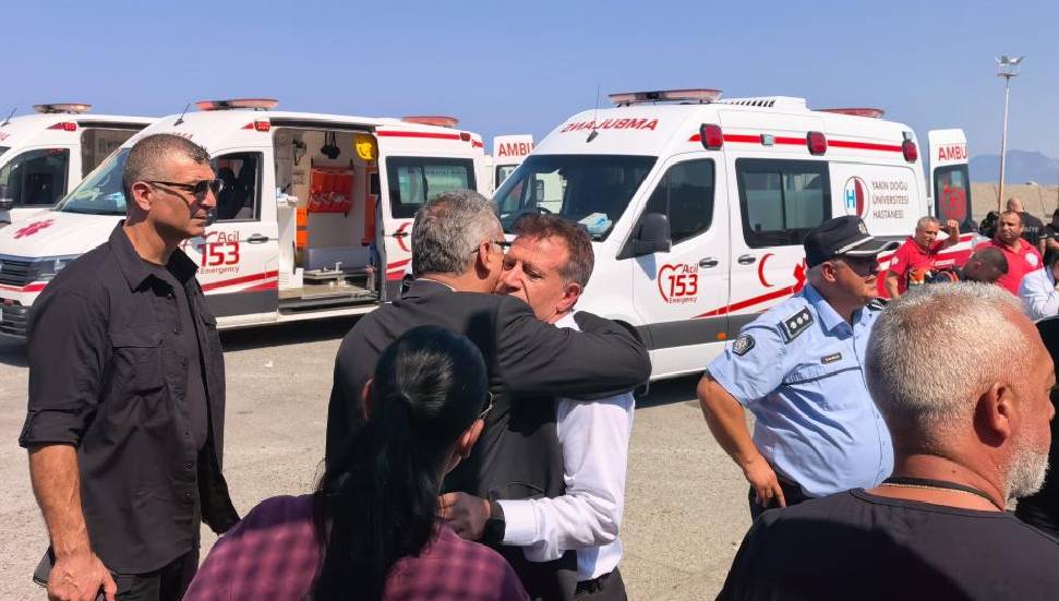 Arıklı: Alabora olan gemiyle ilgili iddialar araştırılacak