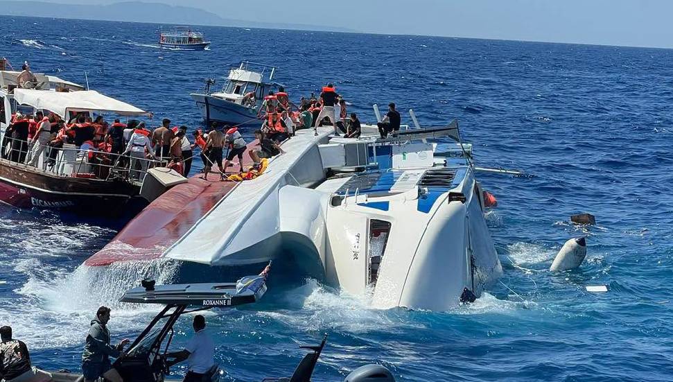 Arıklı’dan batan gemiye ilgili açıklama!