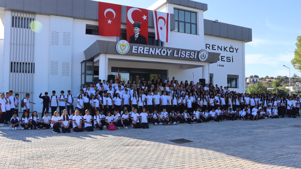 Erenköy Lisesi’nin yenilenen binalarının açılışı yapıldı