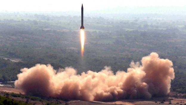 Kuzey Kore'den yine balistik füze denemesi