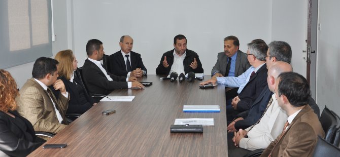 KAMU-SEN ve KTAMS bu kez Denktaş'ı ziyaret etti...