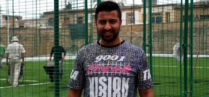 Choudhry, “Göreve devam”