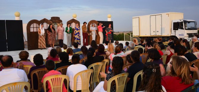 "Sihirli Orman" isimli Karagöz oyunu sahnelendi