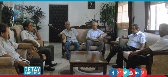 Narenciyeciler Denktaş' ziyaret etti, parasını istedi!