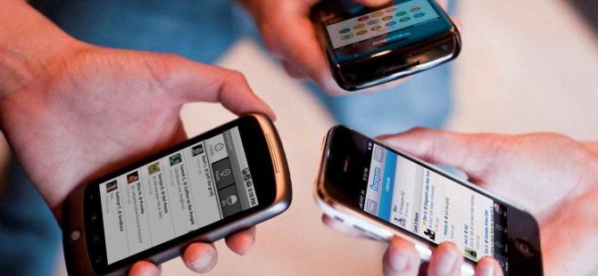 WhatsApp, Instagram benzeri yeni durum özelliğini duyurdu