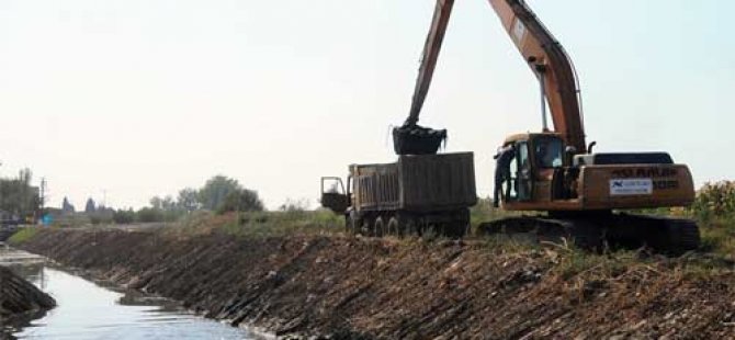 Lefkoşa’da derelere çöp moloz atılması yasaklandı