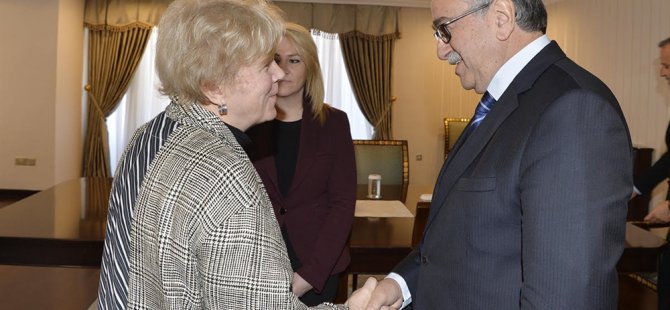 Akıncı Lute görüşmesi saat 14'te