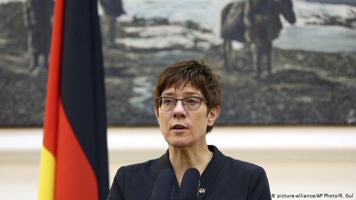 Alman Bakan'ın Kıbrıs ziyaretinde Türkiye gündemi