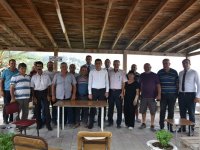 Bakan Oğuz Harup Fiyatının 3 Tl’nin Üzerinde Seyretmesinin Beklendiğini Kaydetti