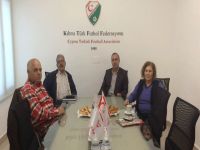 Onurer'den KTFF Başkanı Sertoğlu'na destek