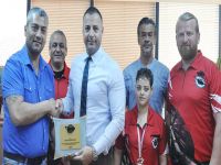 Şampiyonlardan Cahitoğlu’na ziyaret