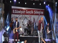 “Gece Yolcuları Gençleri Coşturdu”