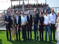 Tatlısu, Çim sahasına kavuştu