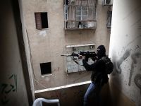 Hizbullah milisleriyle savaşıyoruz