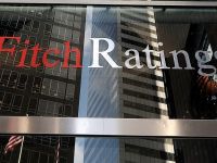 Fitch Rumların notunu düşürdü