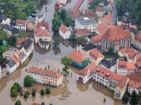 Almanya’da sel can aldı