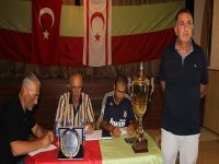 Mormenekşe, Menekşeli ile mutlu