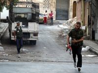 Halep'te askeri konvoya saldırı