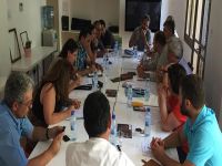 Kıbrıslı Türk ve Rum öğretmenler ara bölgede buluştu